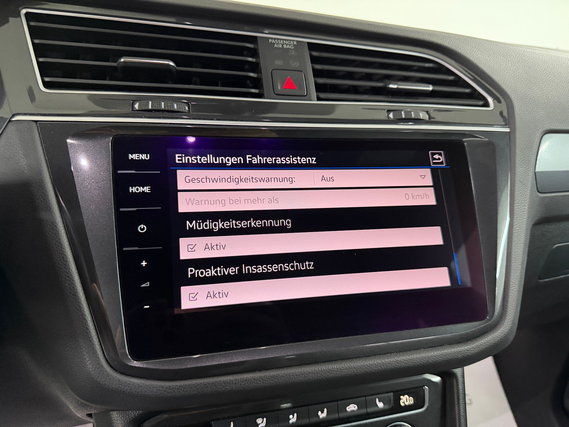 VW Tiguan 2.0TSI High. R-Line 230PS Deep Black 4Motion DSG / 360° Cam / Head-Up-Display / Keyless / Dynamiklenkung / 20J Suzuka /-image-20