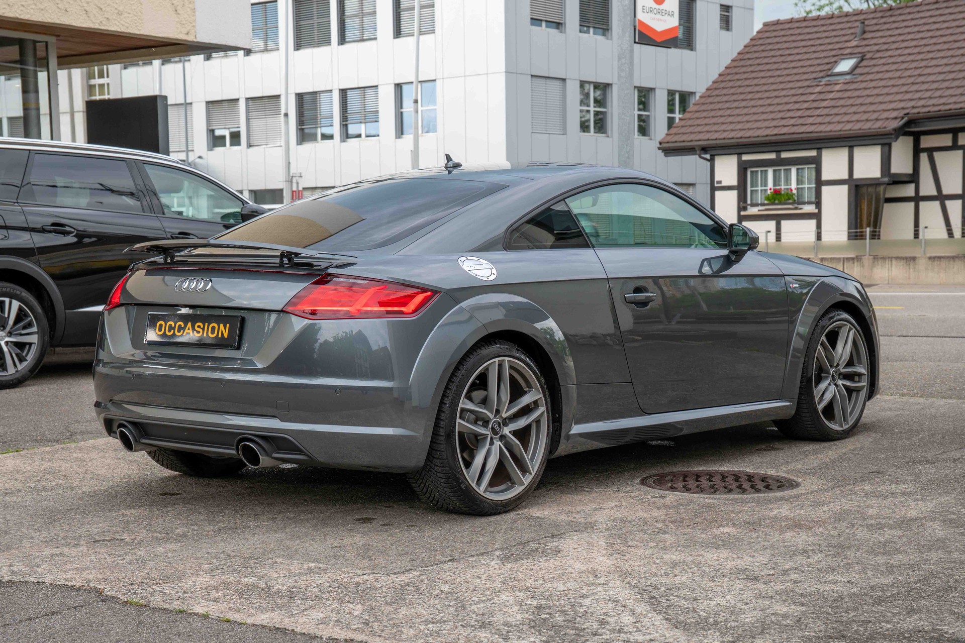 AUDI TT Coupé 1.8 TFSI S-tronic-image-3