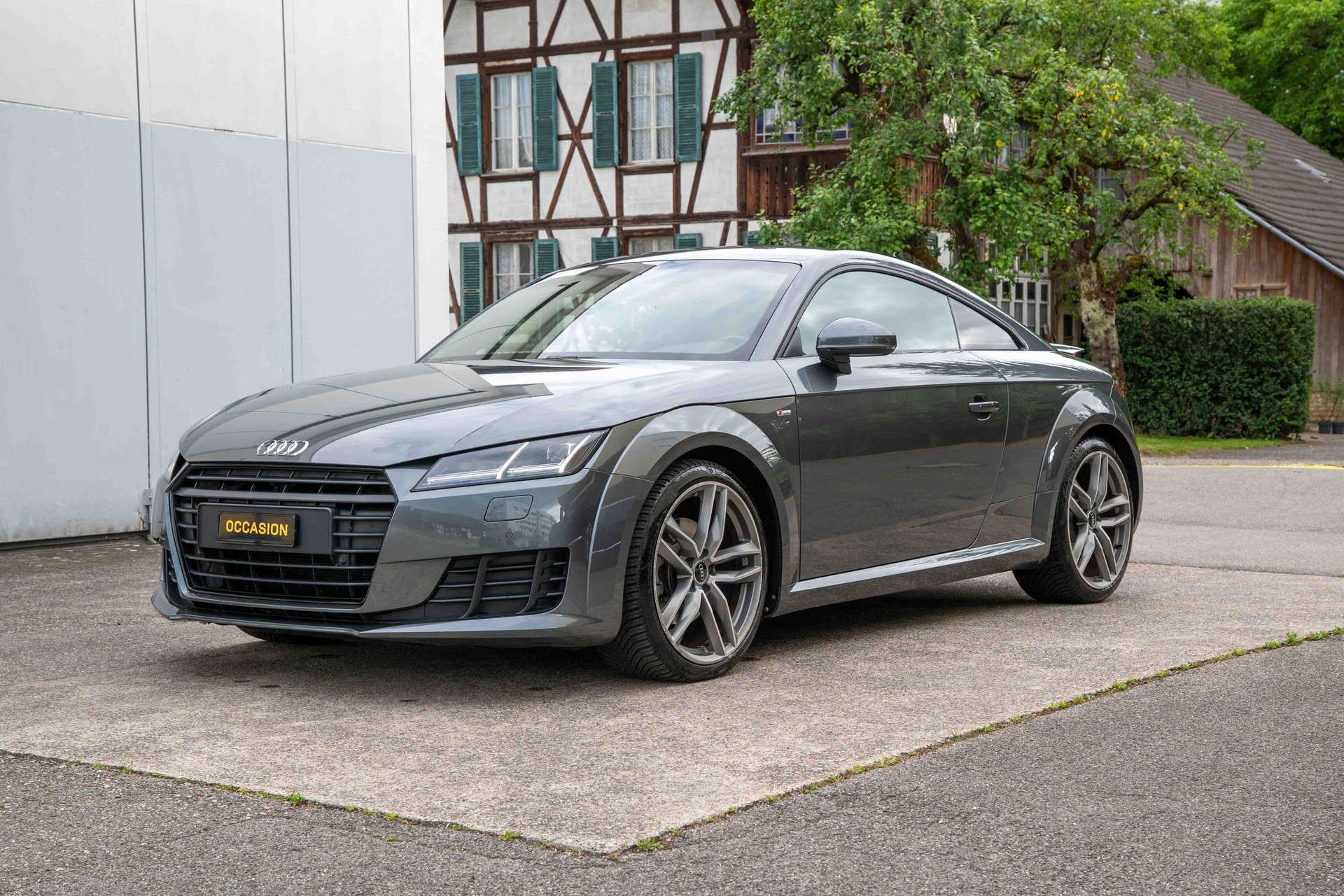 AUDI TT Coupé 1.8 TFSI S-tronic-image-0