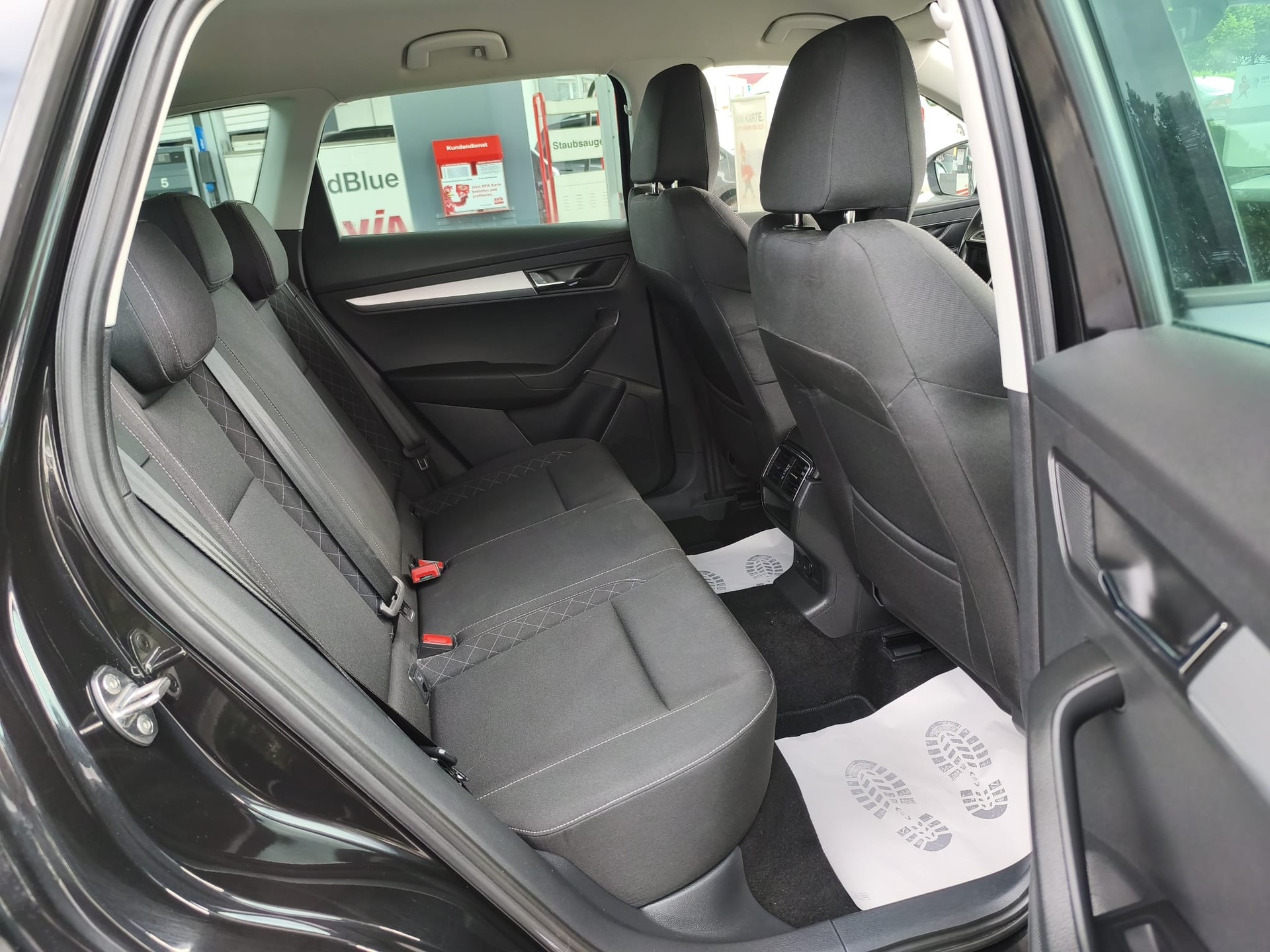 SKODA Karoq 2.0 TDI CR Style 4x4-image-15