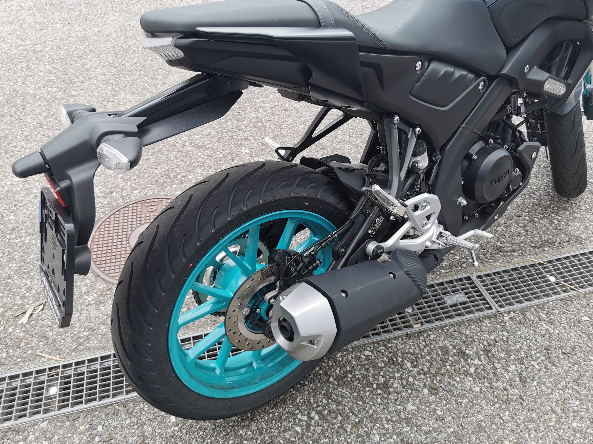 YAMAHA MT-125 ABS-image-4