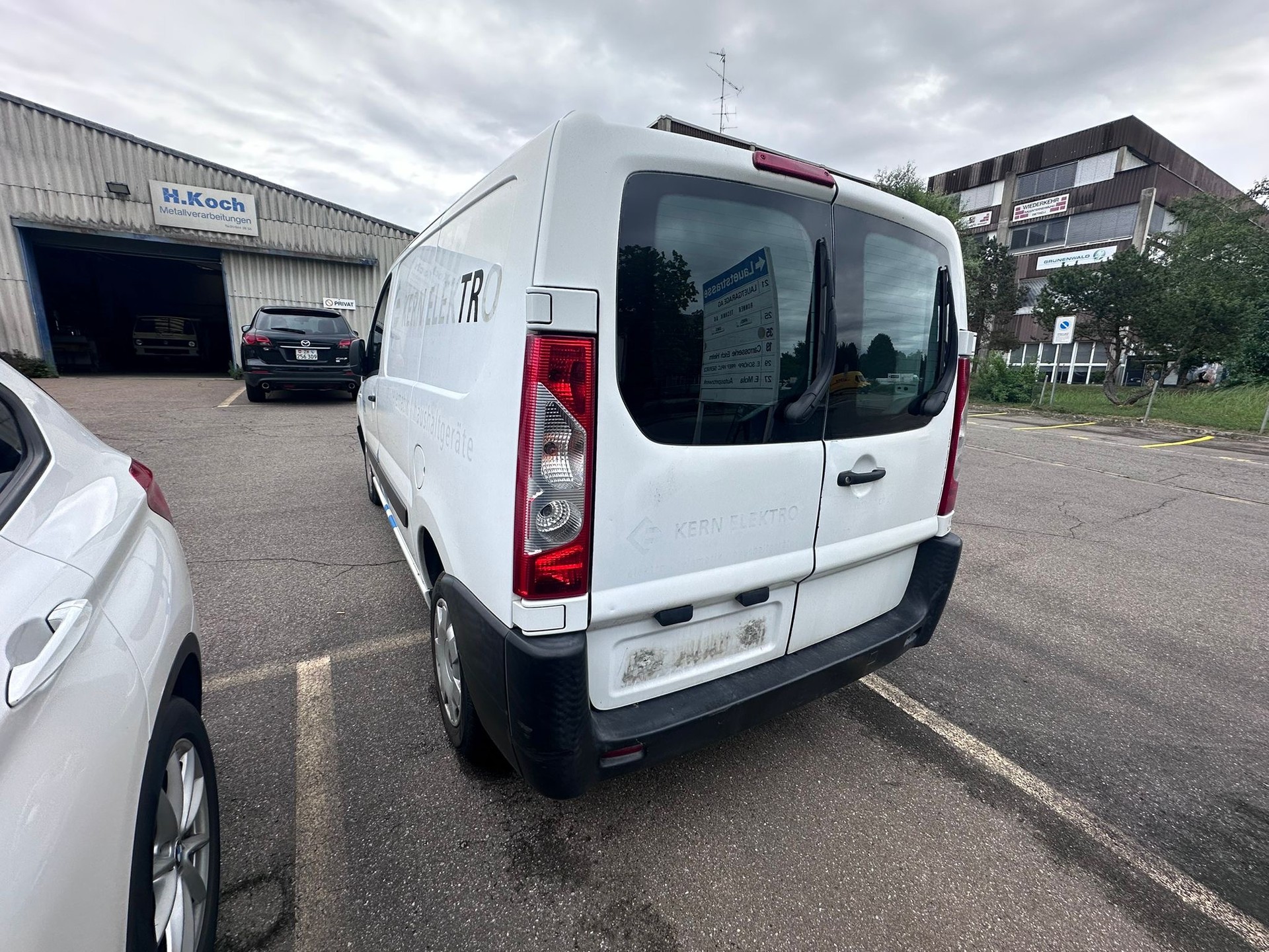 FIAT Scudo 2.0 MJ Deluxe 1.2t-image-1