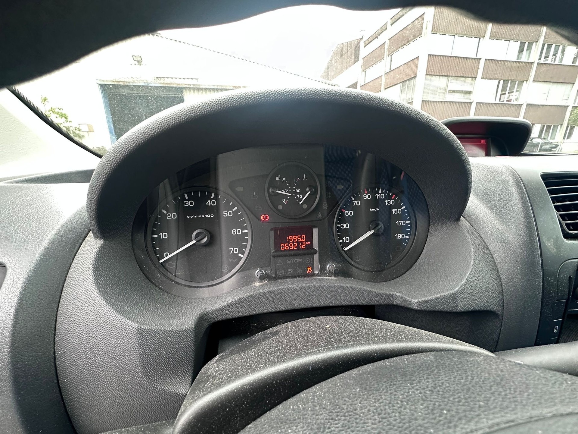 FIAT Scudo 2.0 MJ Deluxe 1.2t-image-4