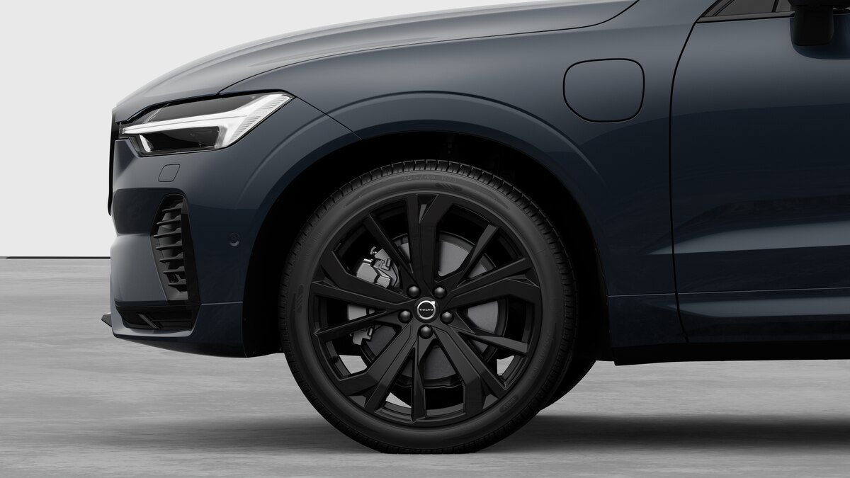 VOLVO XC60 2.0 T6 TE Black Edition eAWD-image-7
