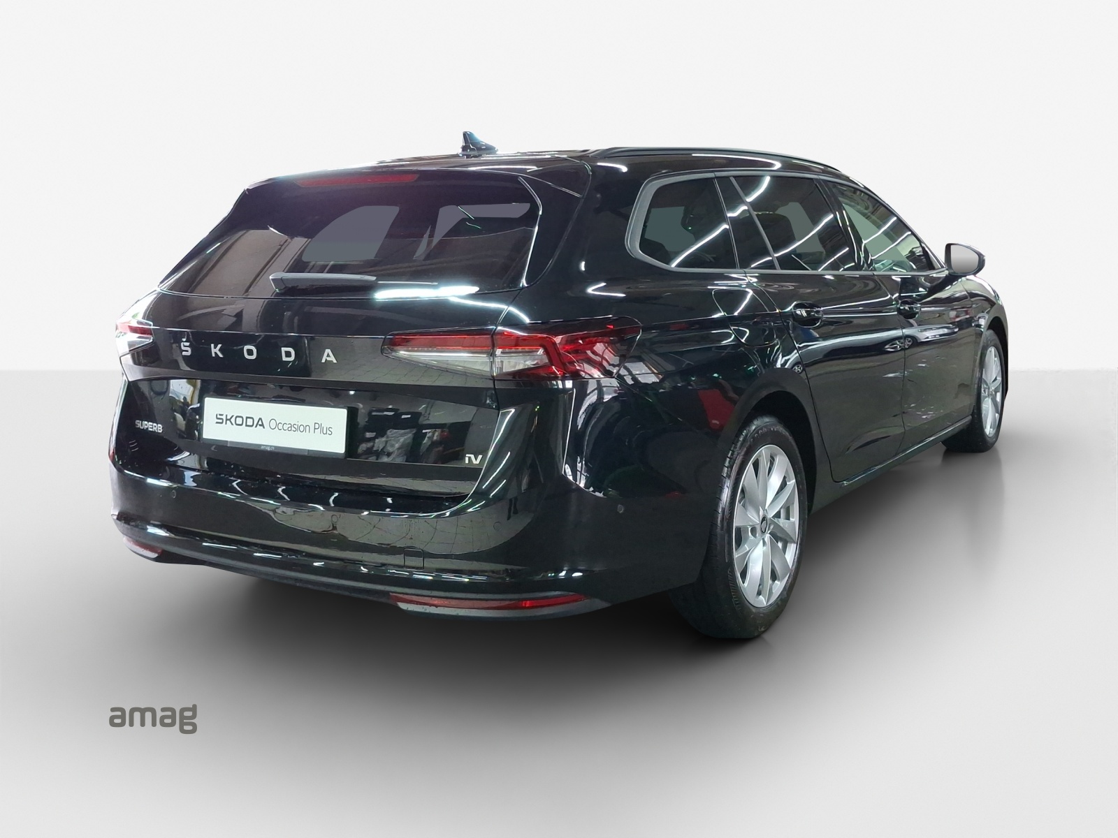 SKODA Superb Combi 1.5 TSI PHEV Selection DSG-image-5