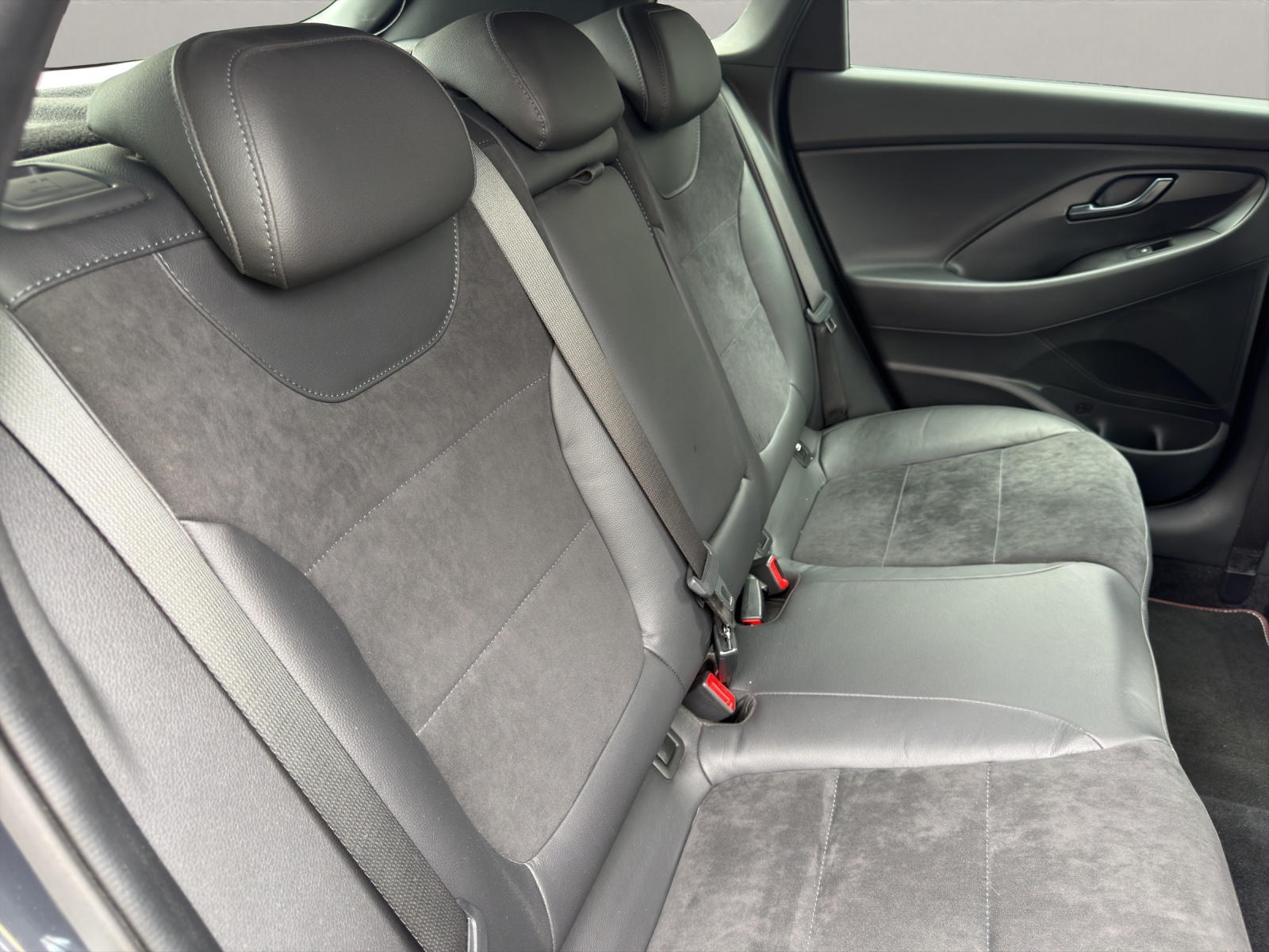 HYUNDAI i30 N 2.0 T-GDi-image-14