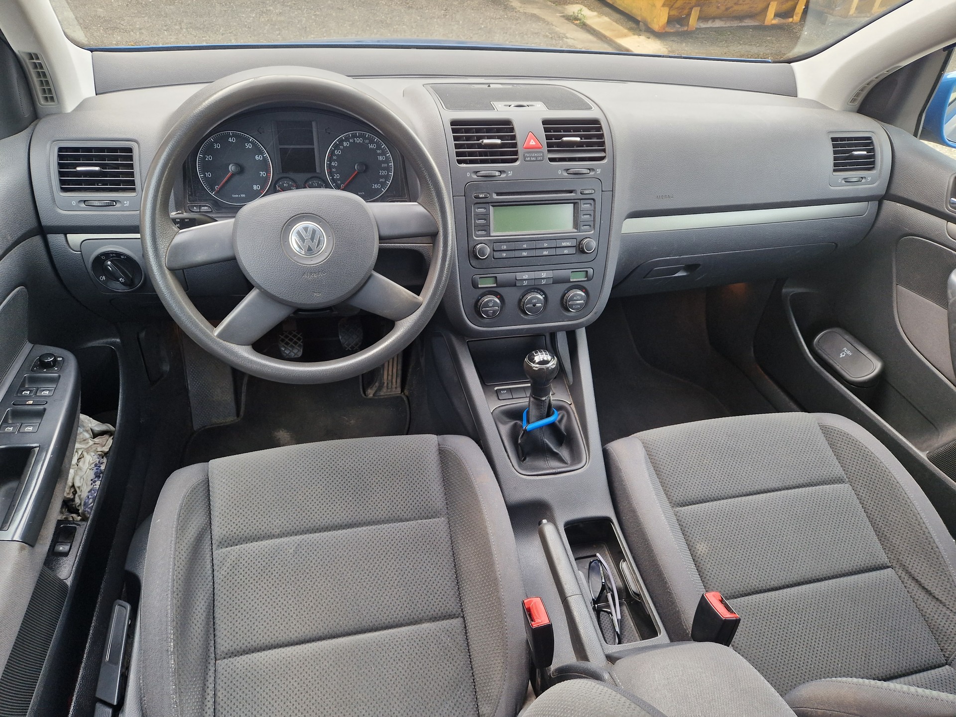 VW Golf 2.0 FSI Comfortline-image-10