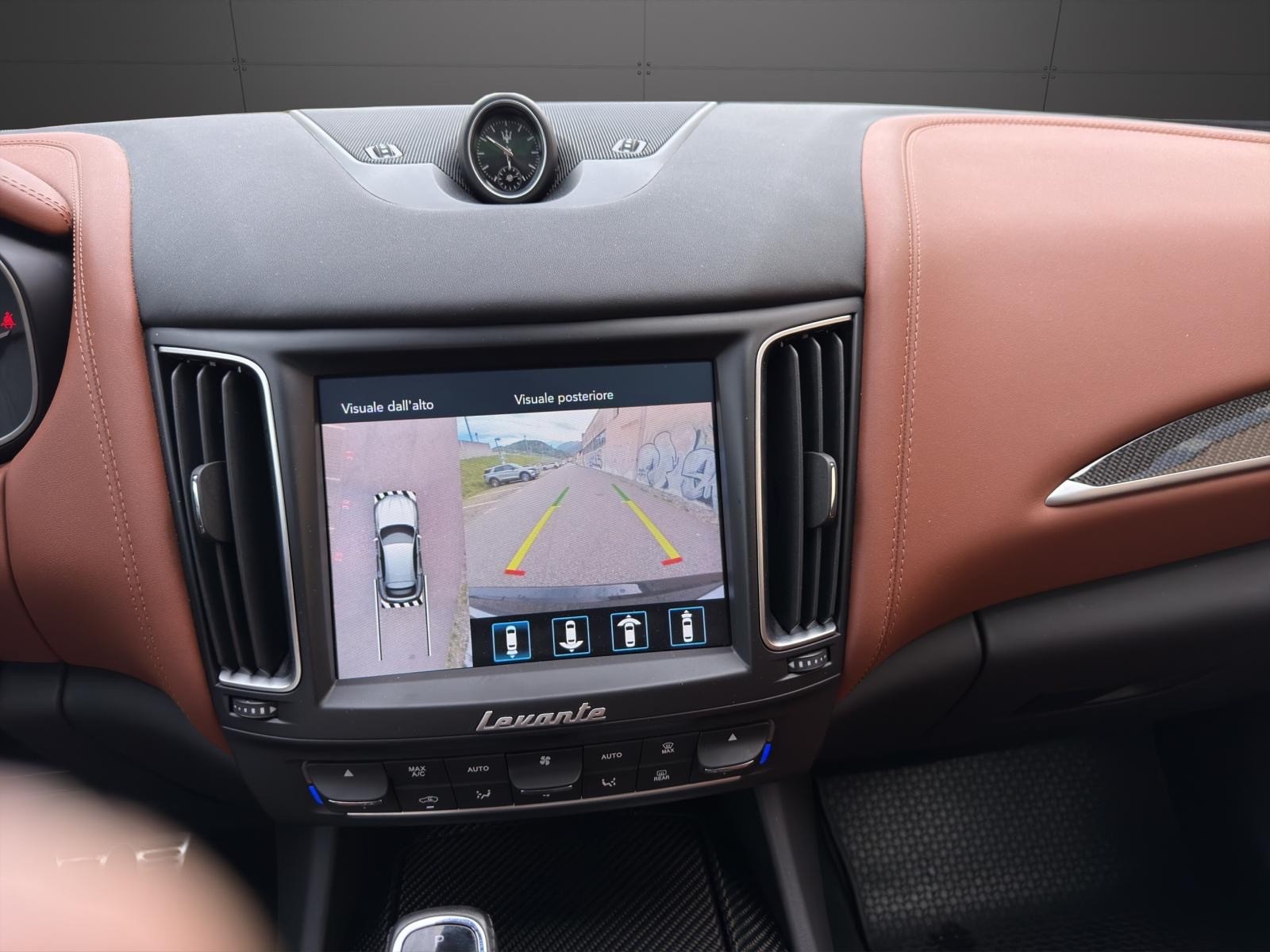 MASERATI Levante S 3.0 V6 GranSport Automatica-image-11