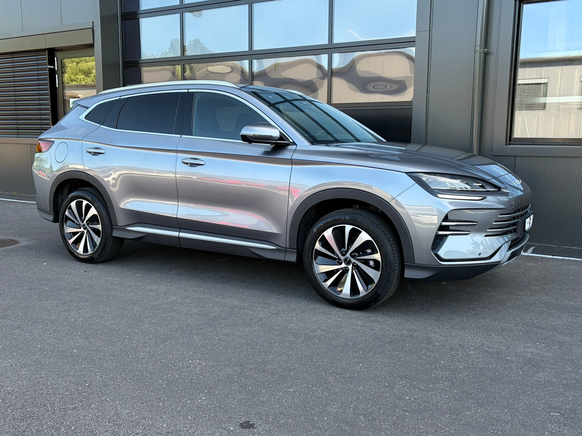 BYD Seal U DM-i Design AWD-image-3