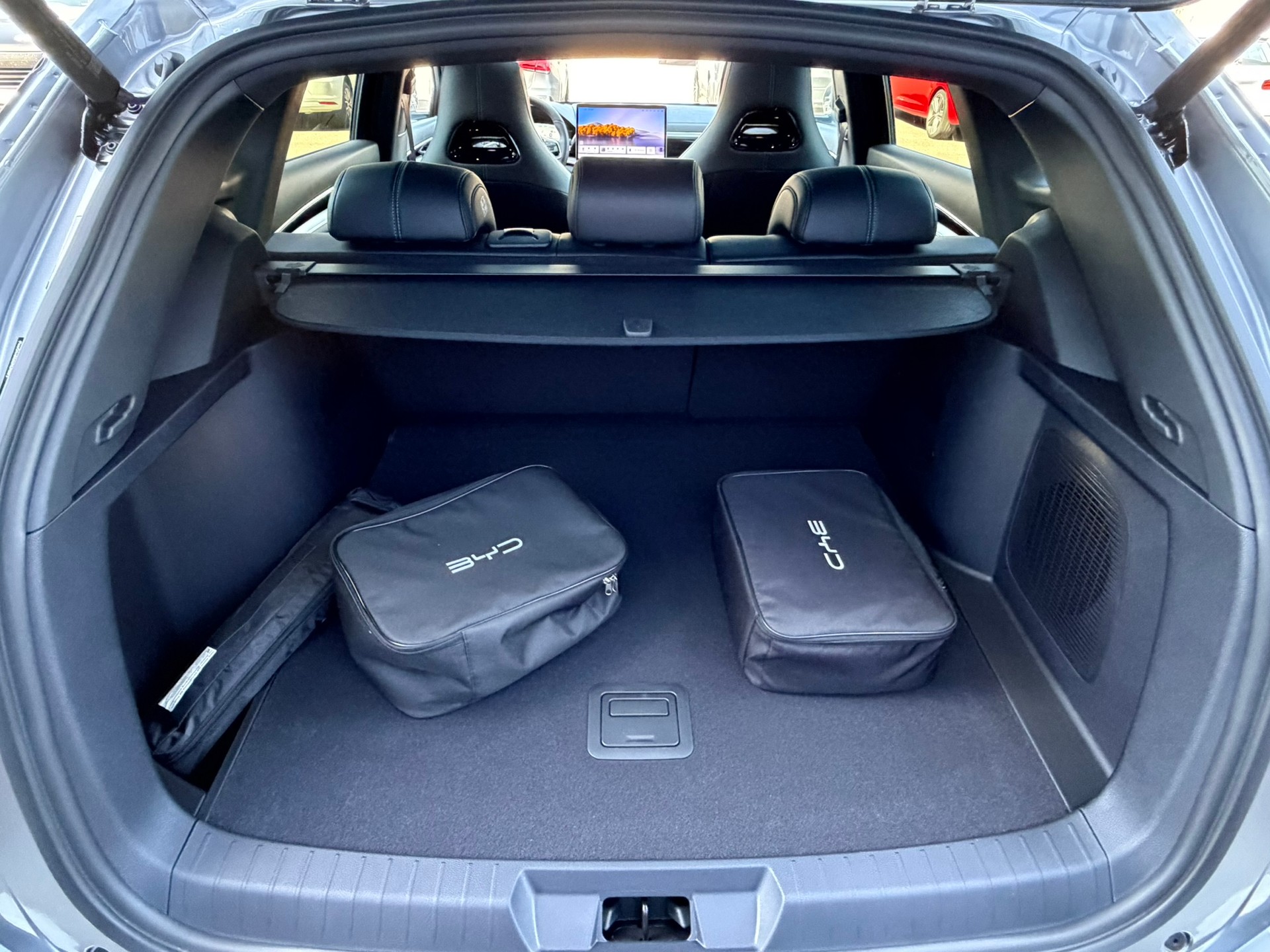 BYD Seal U DM-i Design AWD-image-13