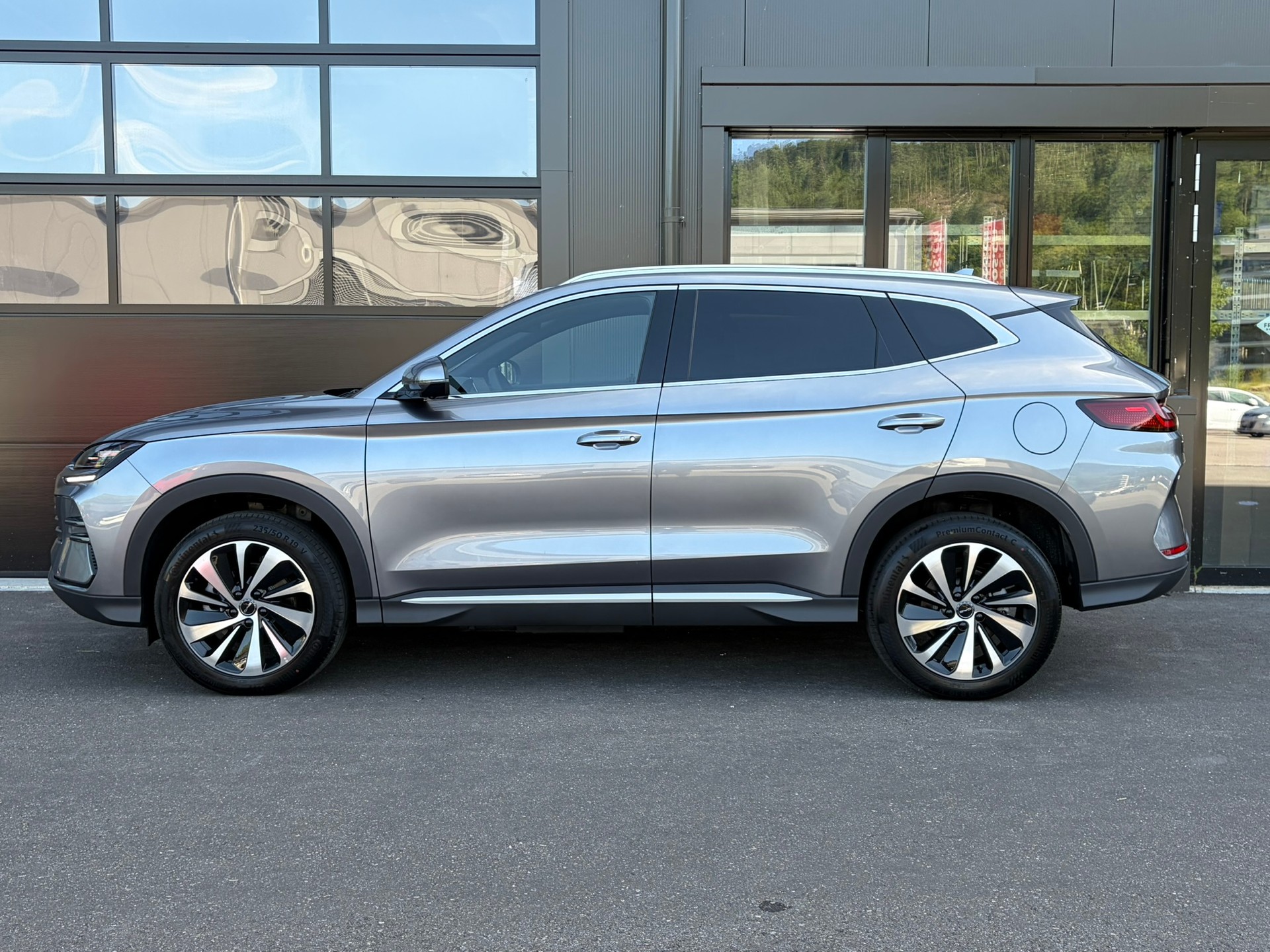 BYD Seal U DM-i Design AWD-image-0