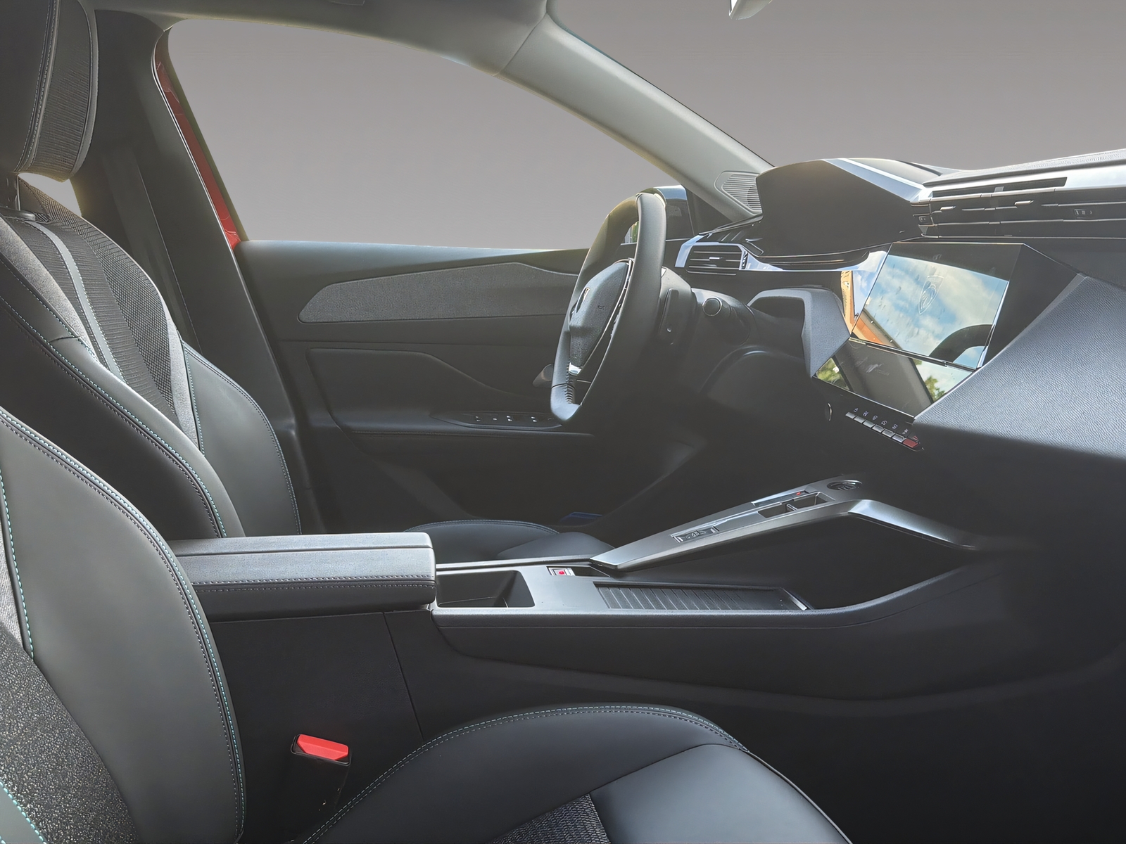 PEUGEOT 308 1.6 PHEV 180 Allure-image-10
