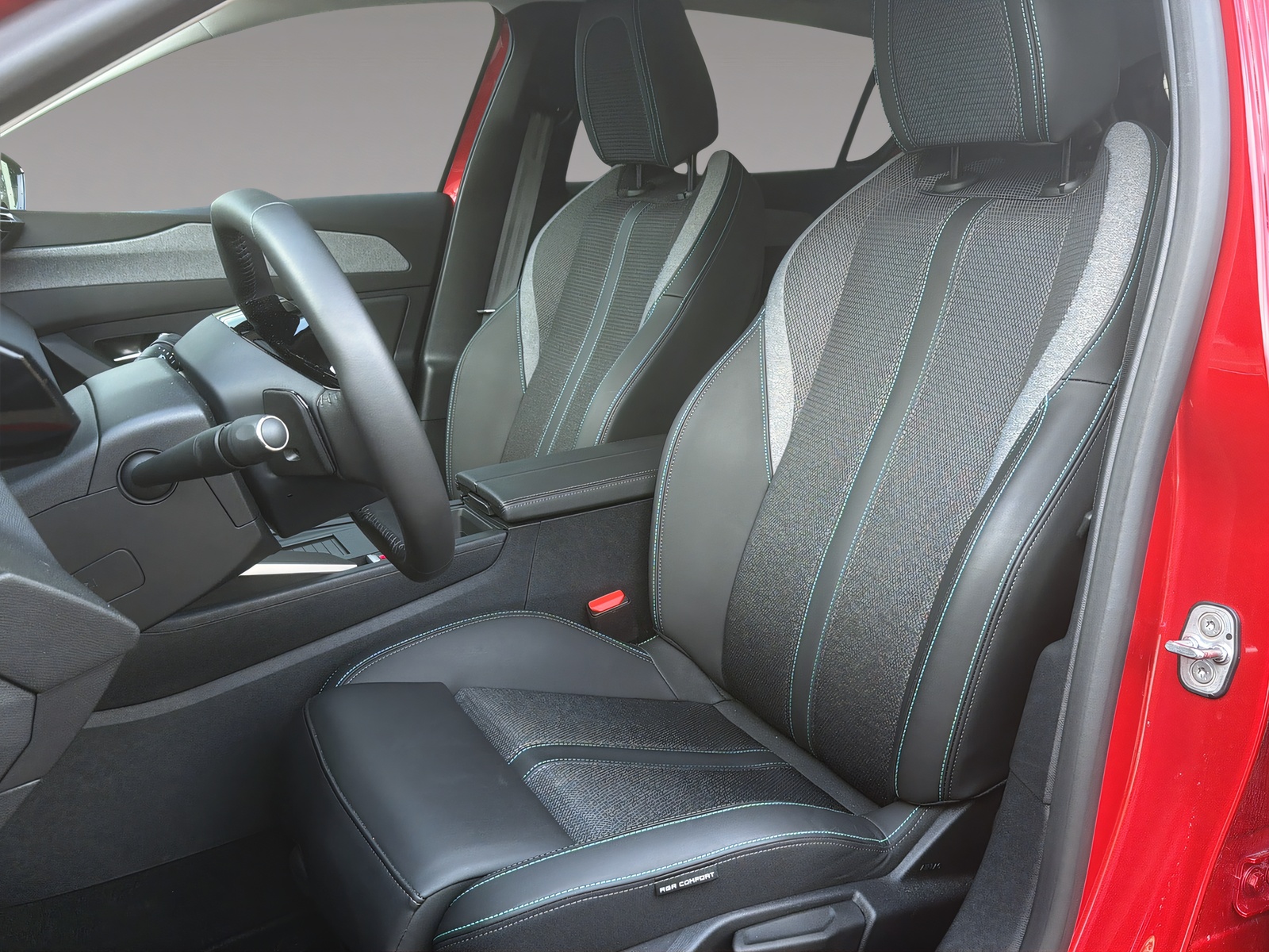 PEUGEOT 308 1.6 PHEV 180 Allure-image-5