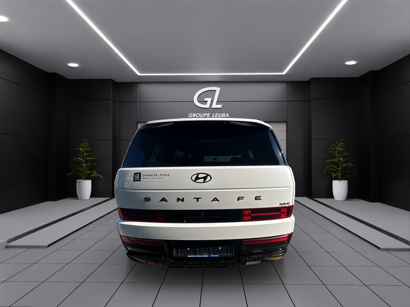 HYUNDAI Santa Fe 1.6 T-GDi PHEV Calligraphy 4WD Automatic-image-4
