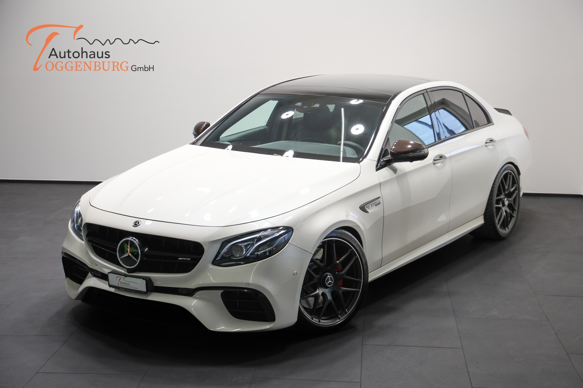 MERCEDES-BENZ E 63 AMG S 4Matic Speedshift MCT *CH-Fahrzeug*Facelift*Carbon Exterieur*-image-1