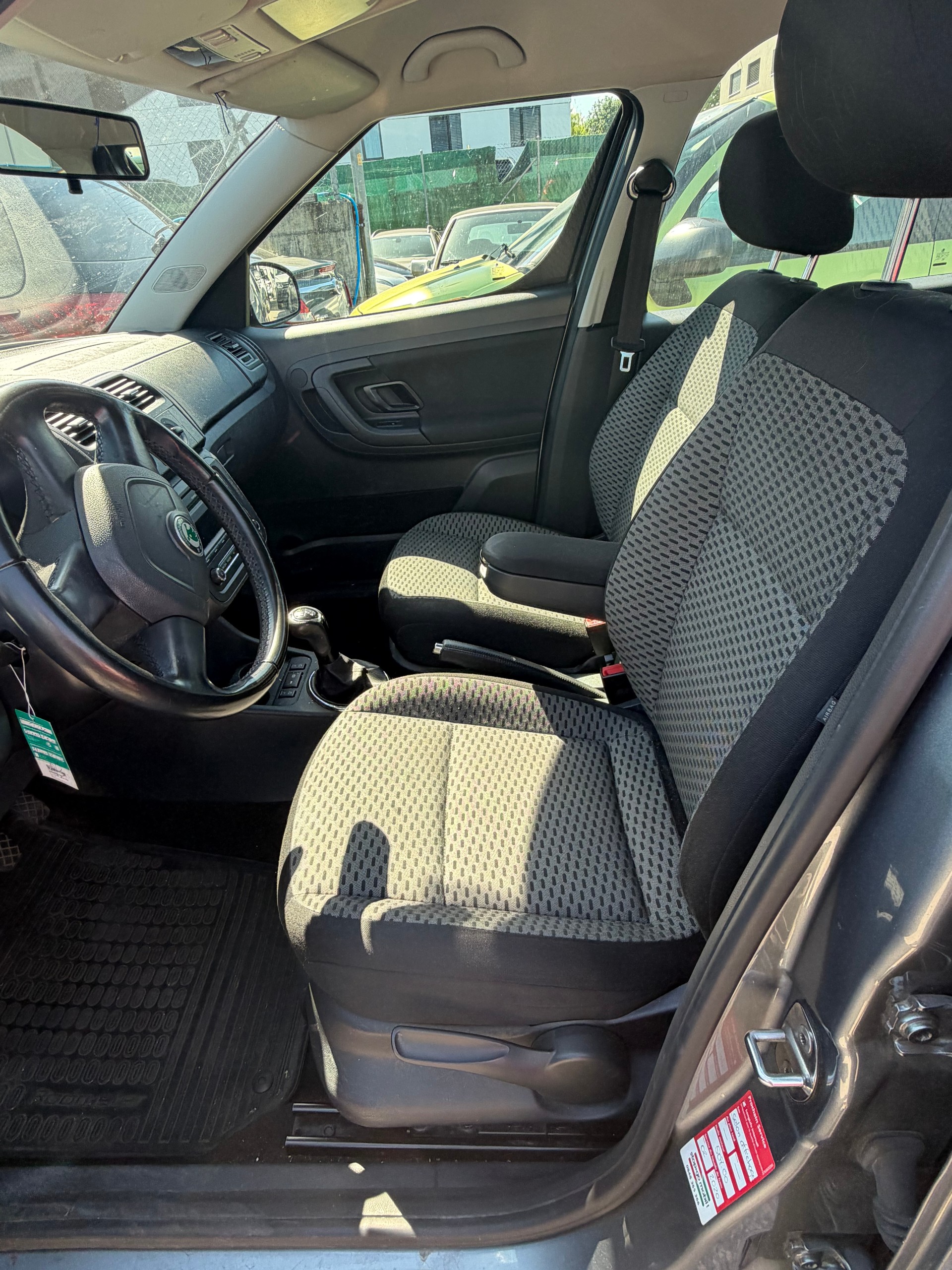 SKODA Roomster 1.2 TDI Ambition-image-7