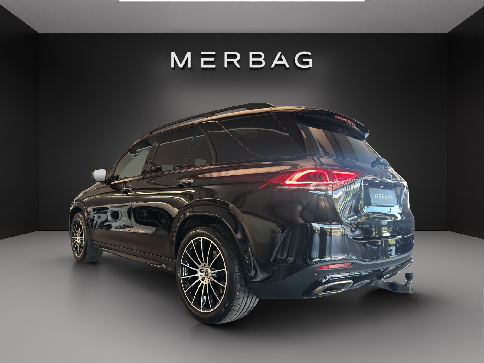 MERCEDES-BENZ GLE 450 AMG Line 4Matic-image-3