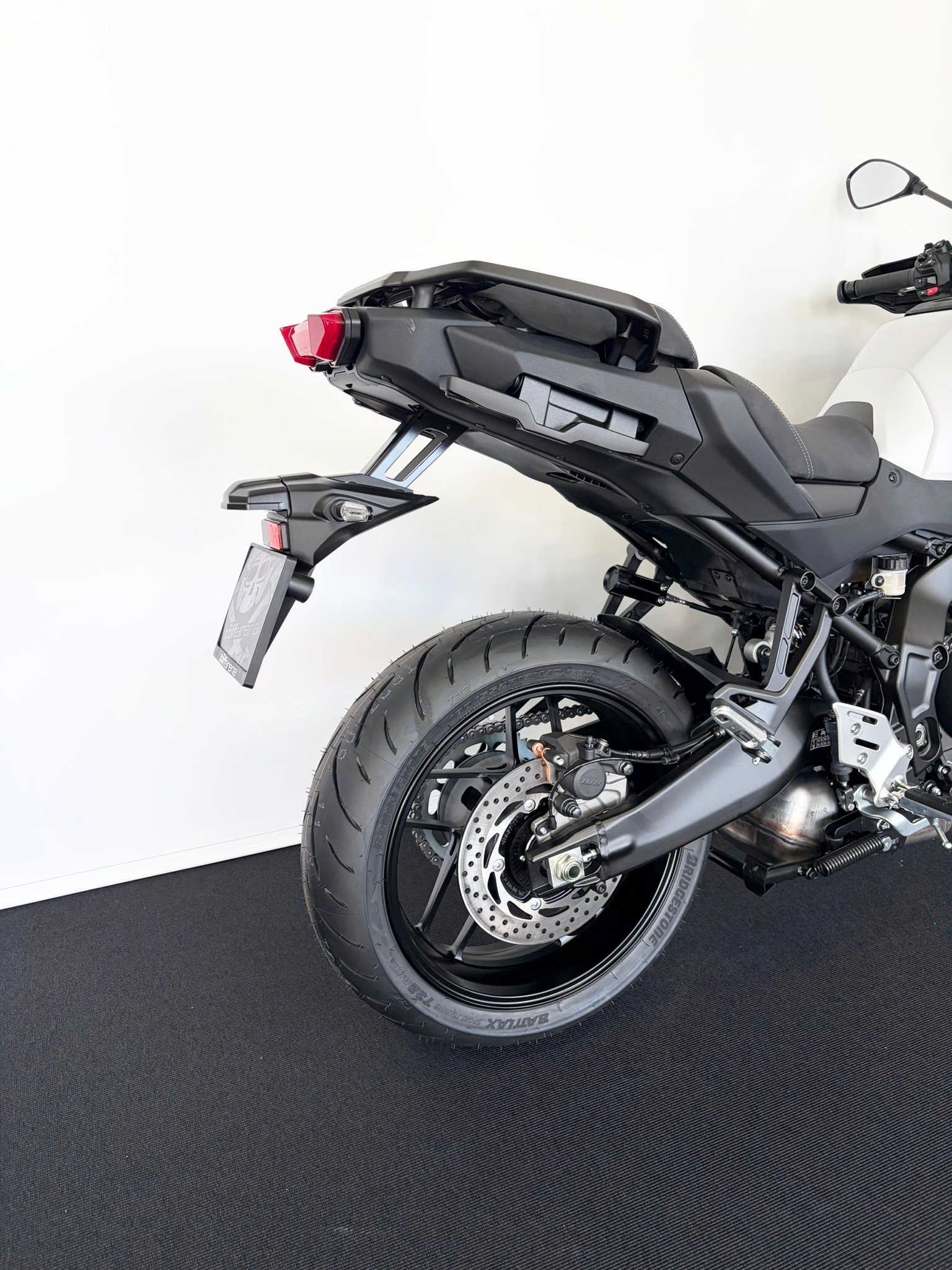 YAMAHA Tracer 9 GT-showroom-element-3