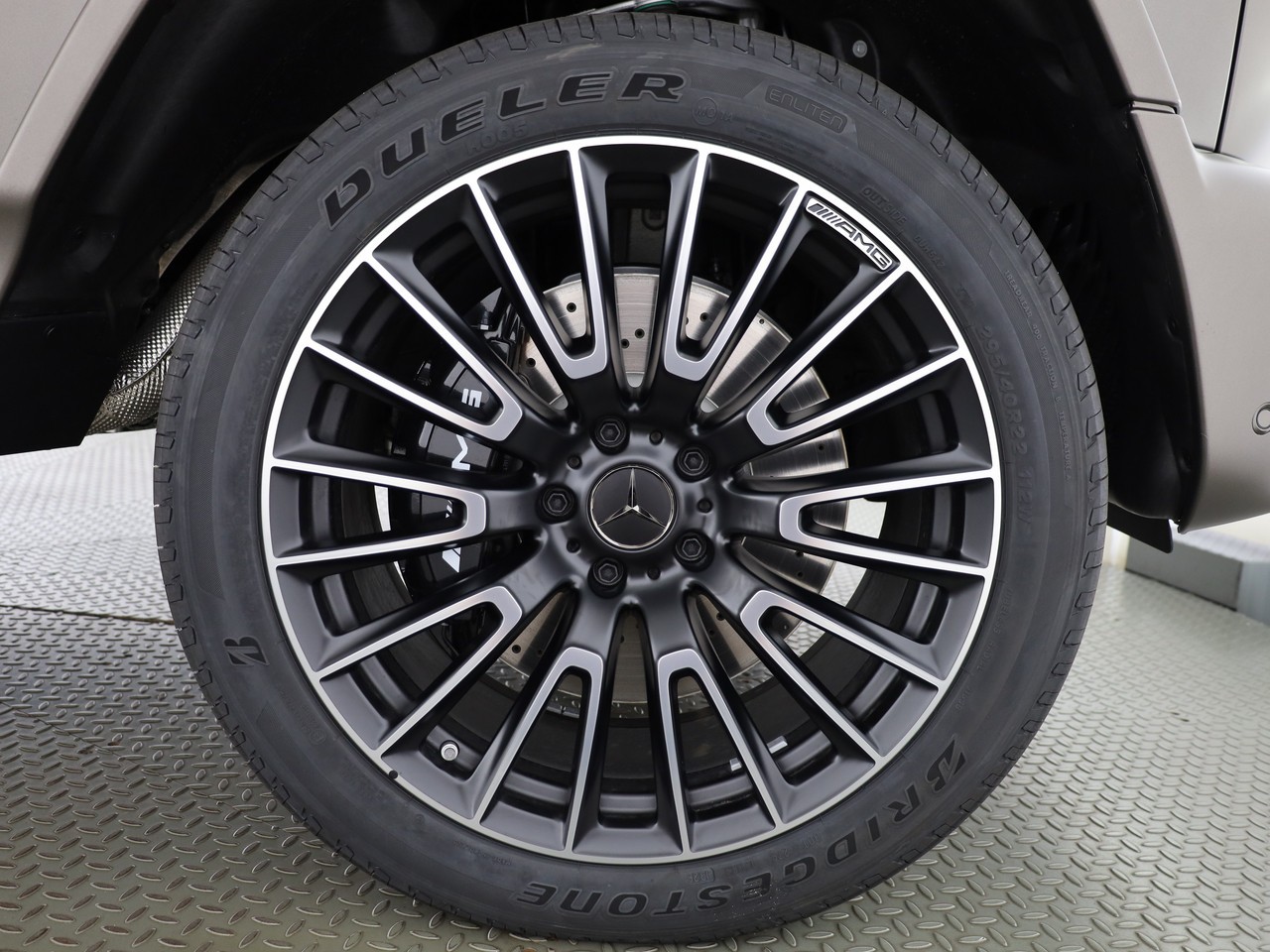 MERCEDES-BENZ G 63 AMG 9G-Tronic-image-6