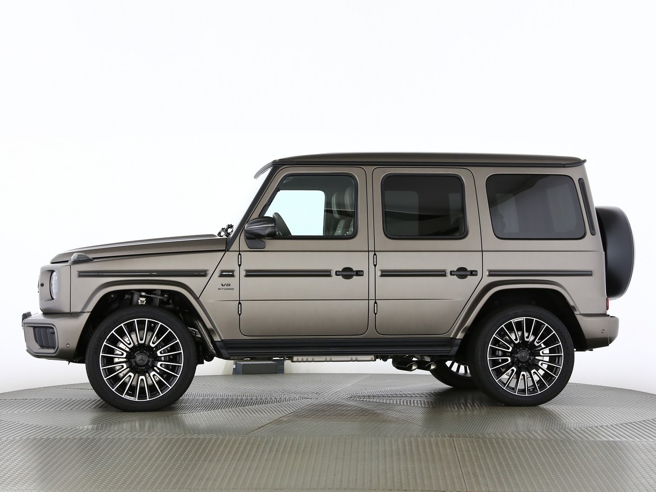MERCEDES-BENZ G 63 AMG 9G-Tronic-image-1