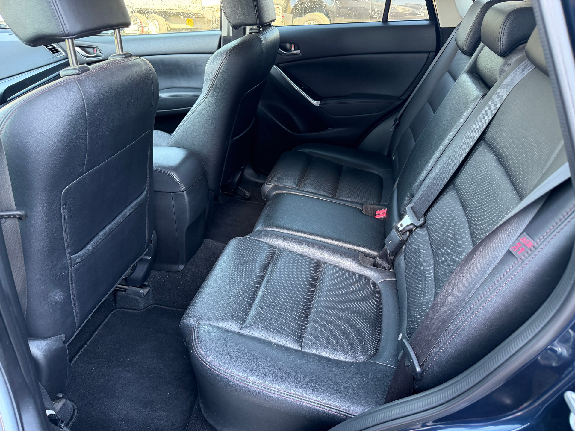 MAZDA CX-5 2.5 Revolution AWD Skyactive-G Automatic-image-4