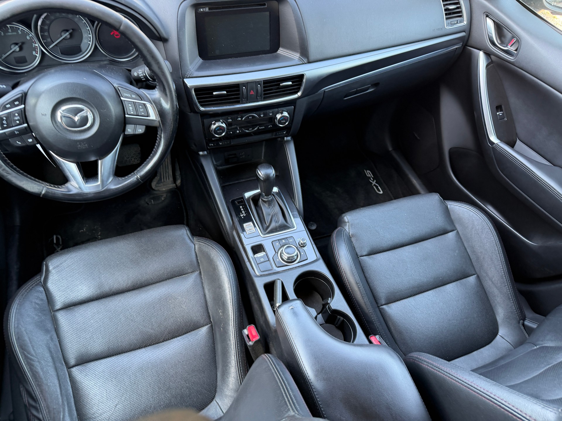 MAZDA CX-5 2.5 Revolution AWD Skyactive-G Automatic-image-6