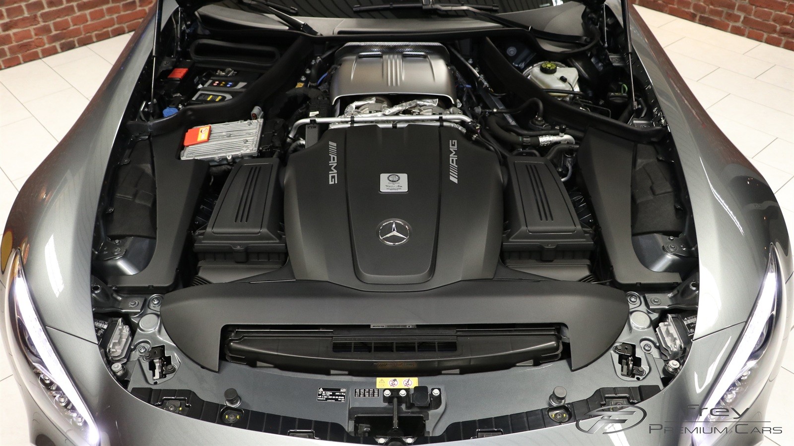 MERCEDES-BENZ AMG GT S Speedshift DCT-image-29