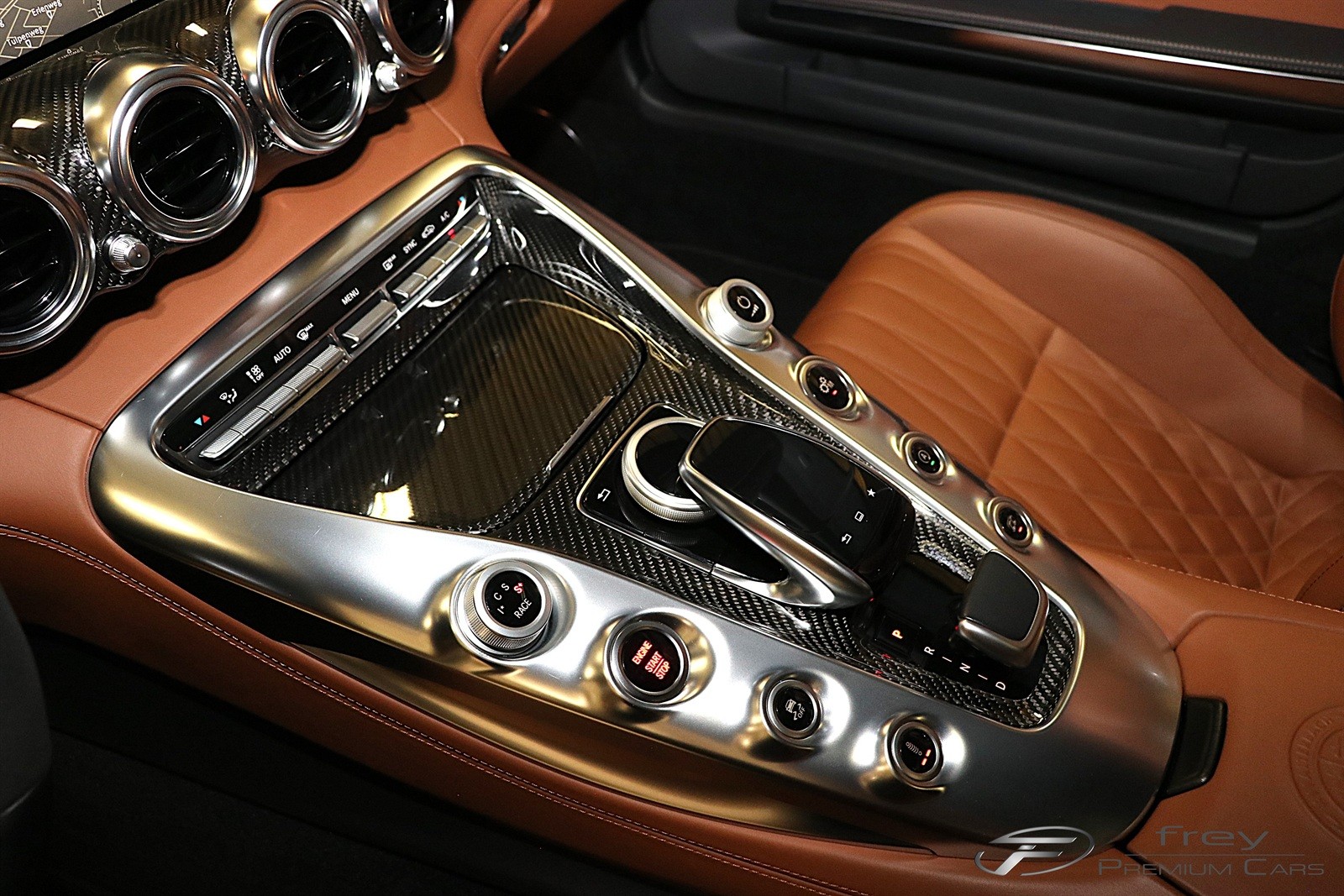 MERCEDES-BENZ AMG GT S Speedshift DCT-image-24