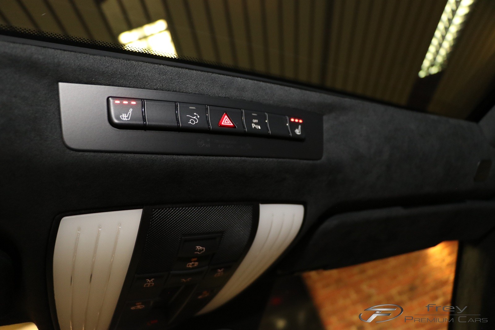 MERCEDES-BENZ AMG GT S Speedshift DCT-image-28