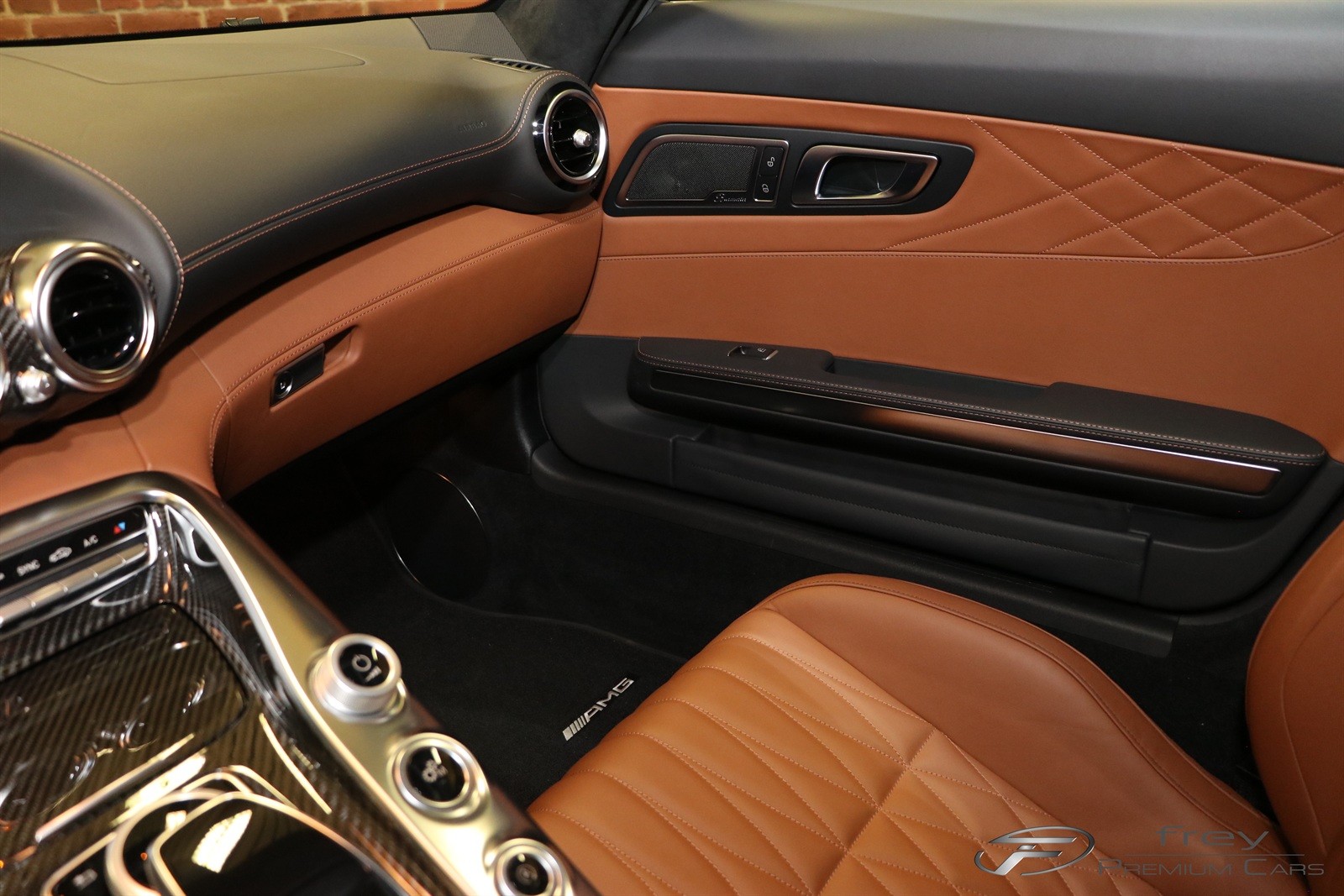 MERCEDES-BENZ AMG GT S Speedshift DCT-image-20