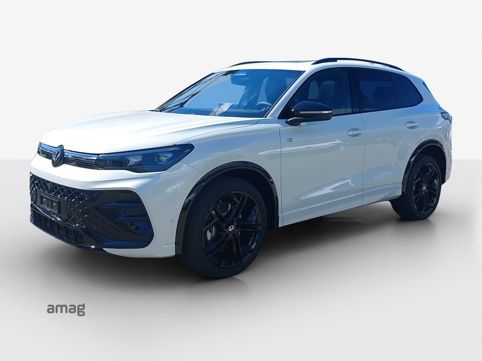 VW Tiguan 2.0 TSI DSG R-Line Plus 4Motion-image-0