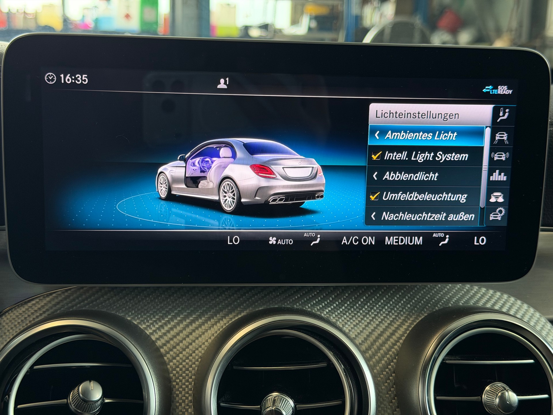 MERCEDES-BENZ C 63 AMG Speedshift | Frisch MFK | Multibeam LED | Burmester | Pano Dach-image-29