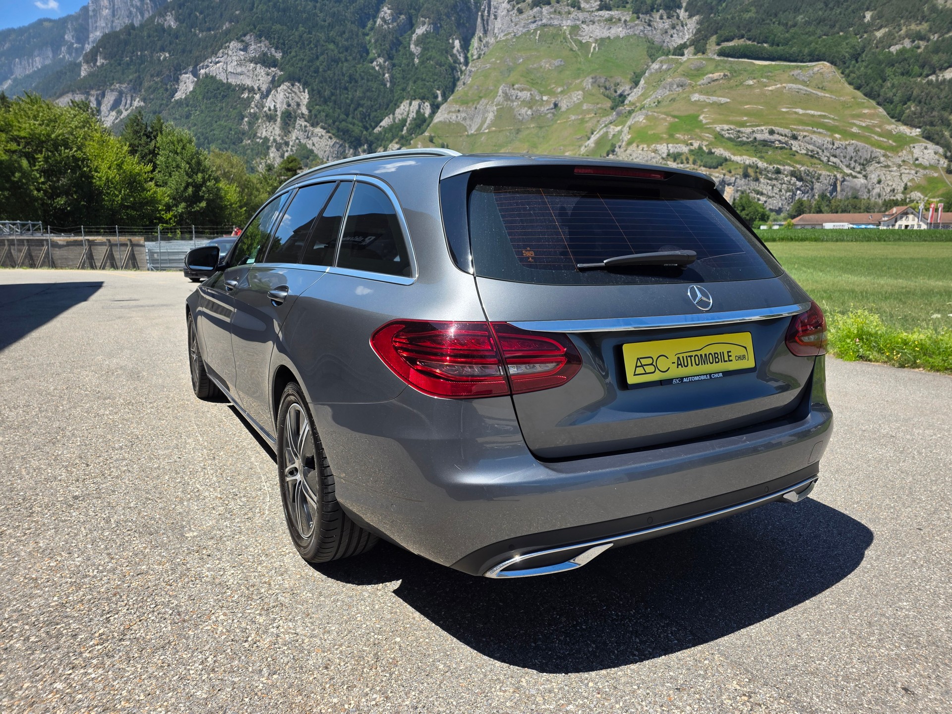 MERCEDES-BENZ C 220 d 9G-Tronic-image-11