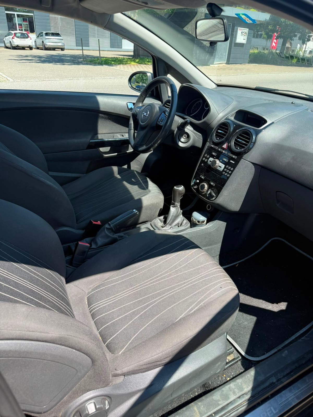 OPEL Corsa 1.4 TP Anniversary Edition-image-5