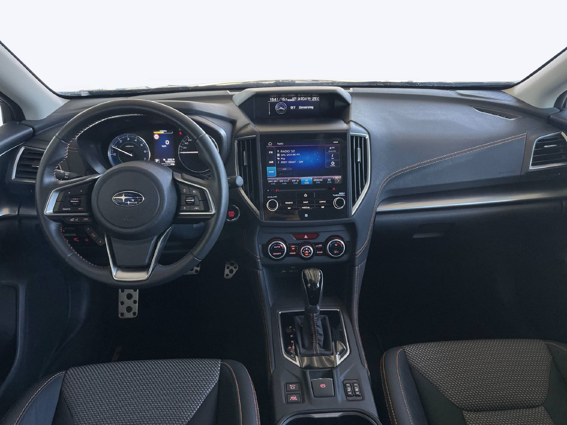 SUBARU XV 2.0i e-Boxer Swiss Plus-image-9
