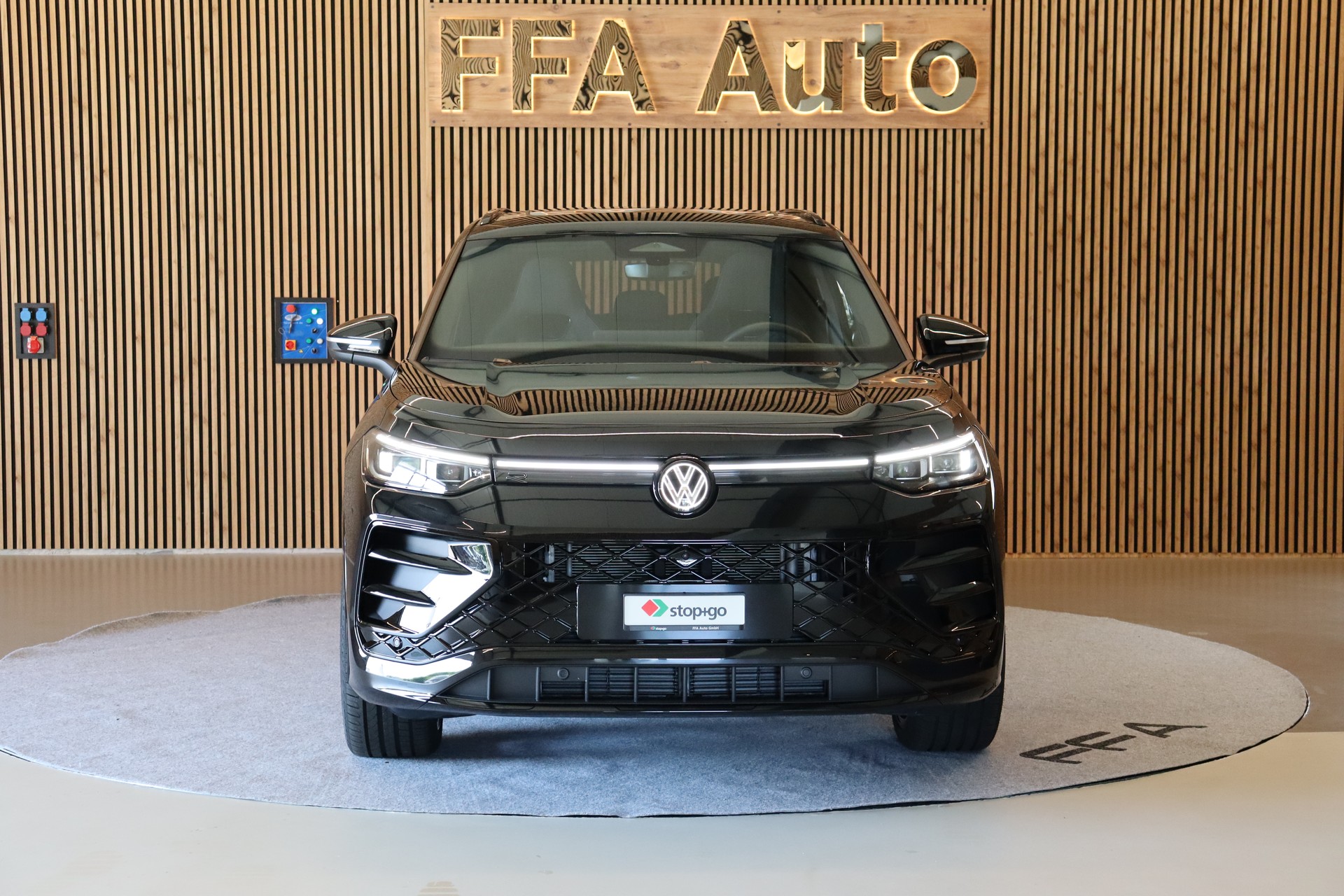 VW Tayron 2.0 TDI SCR R-Line DSG 4motion-showroom-element-3