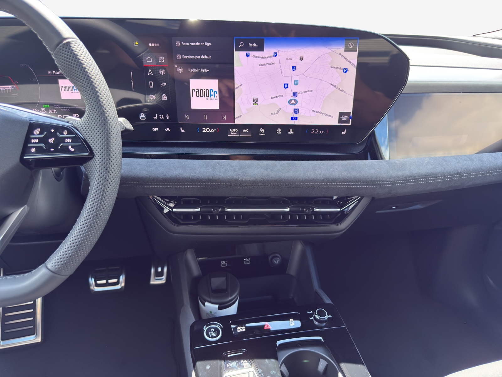 AUDI Q6 Sportback e-tron quattro-image-13