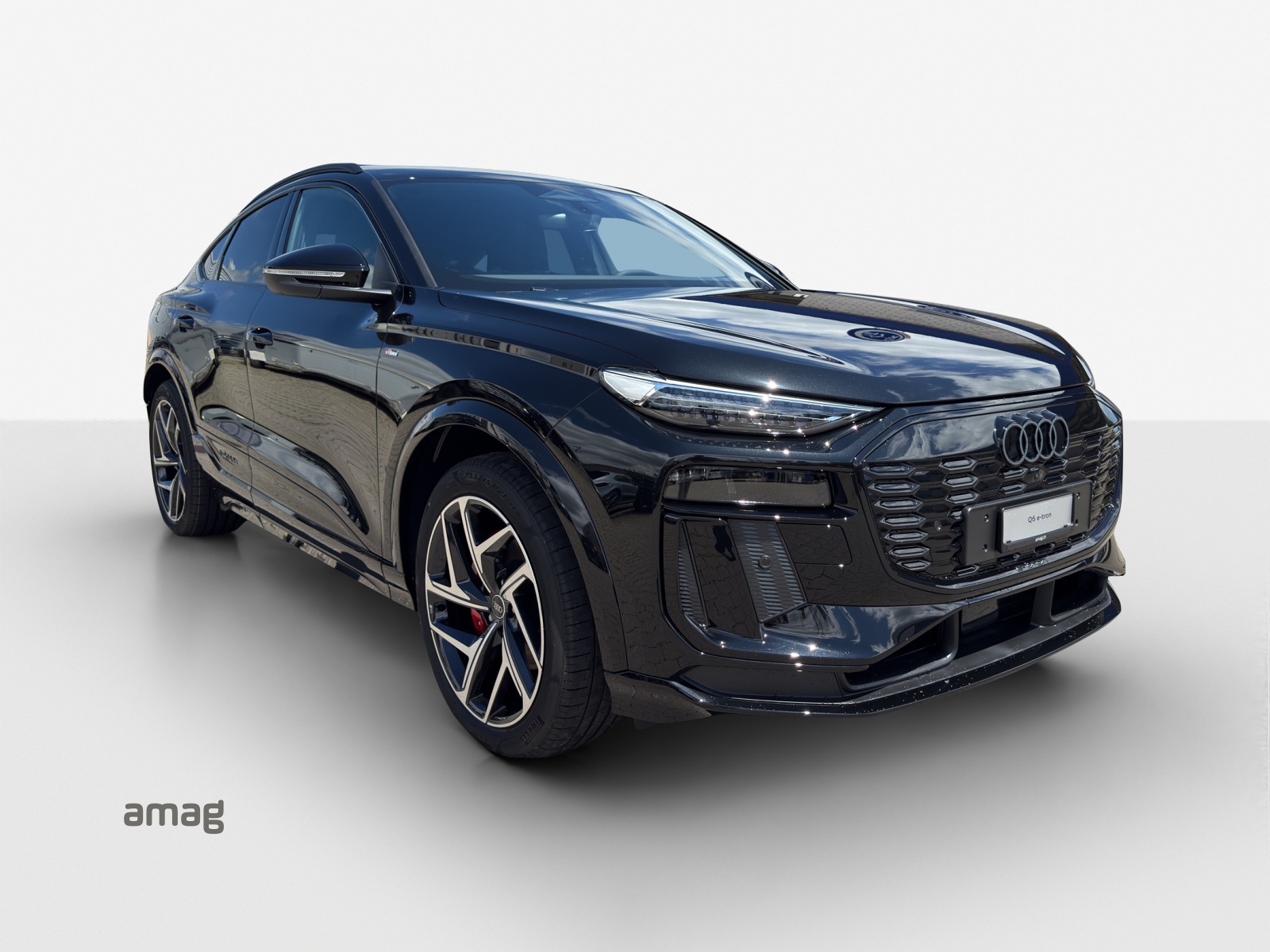 AUDI Q6 Sportback e-tron quattro-image-8