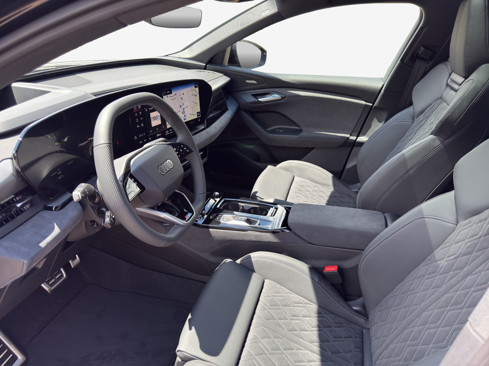 AUDI Q6 Sportback e-tron quattro-image-10