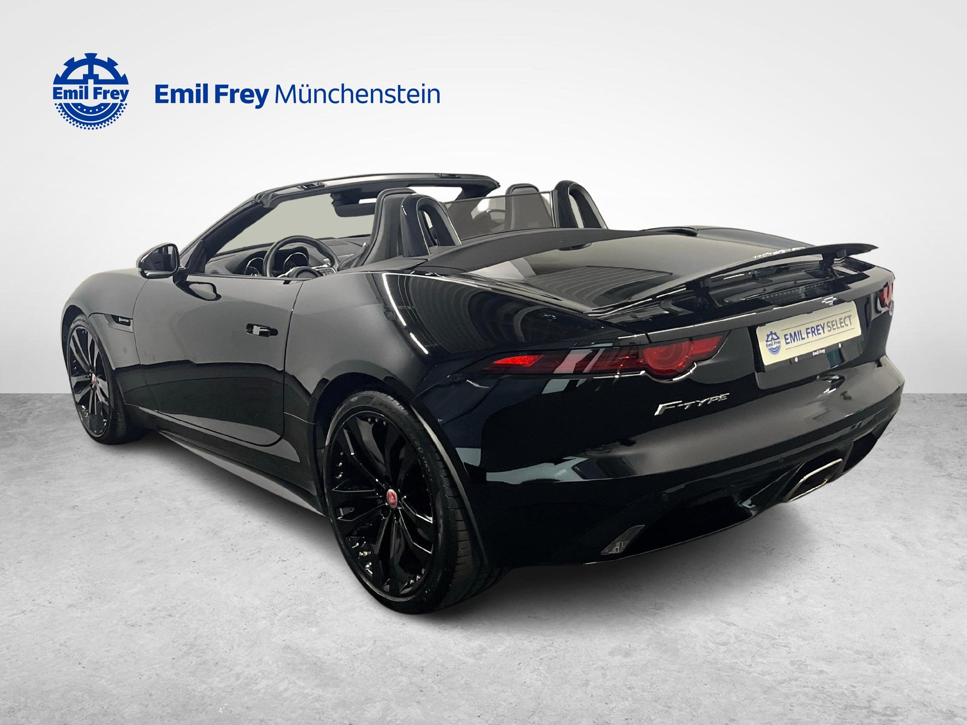 JAGUAR F-Type Convertible 2.0 R-Dynamic-image-2
