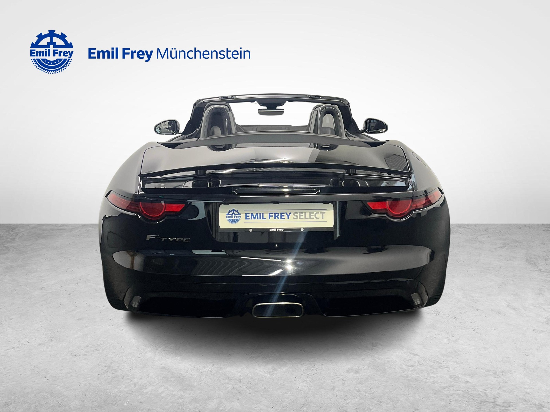 JAGUAR F-Type Convertible 2.0 R-Dynamic-image-3