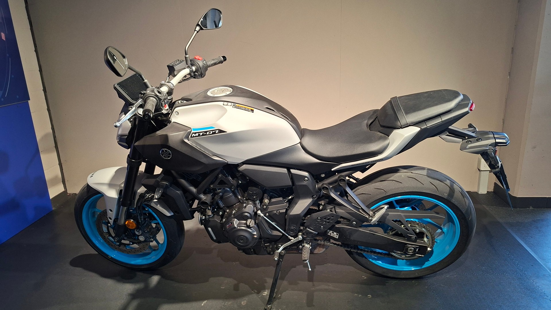 YAMAHA MT-07-image-1