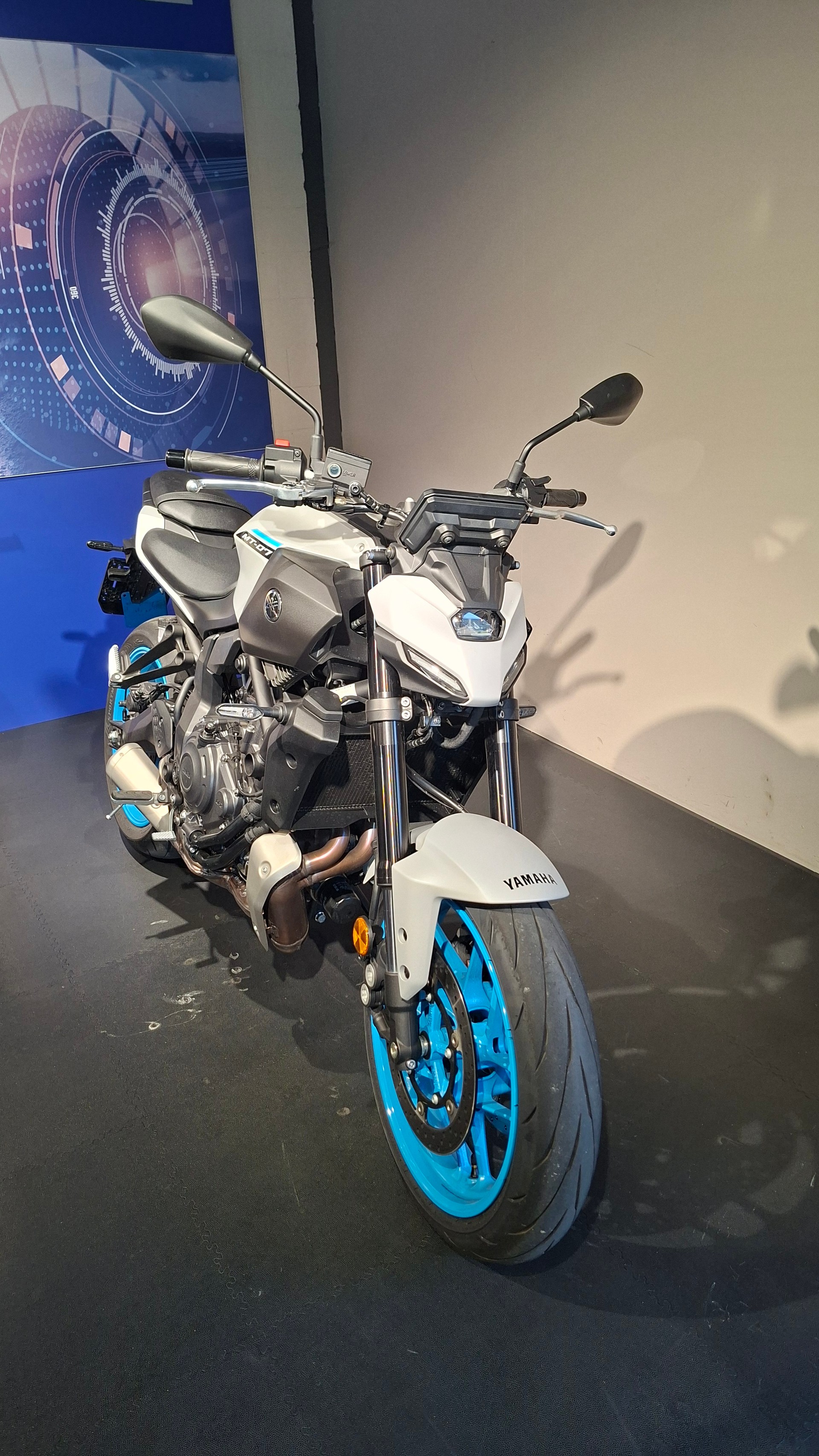 YAMAHA MT-07-image-3