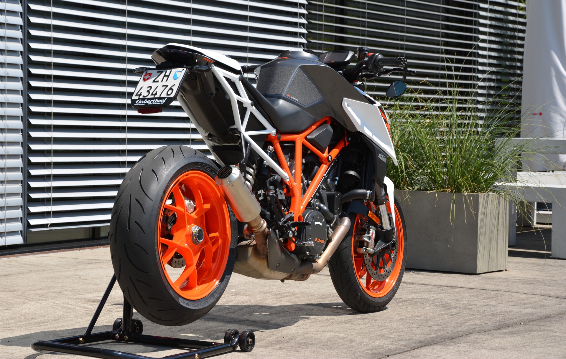 KTM 1290 Super Duke R-image-2