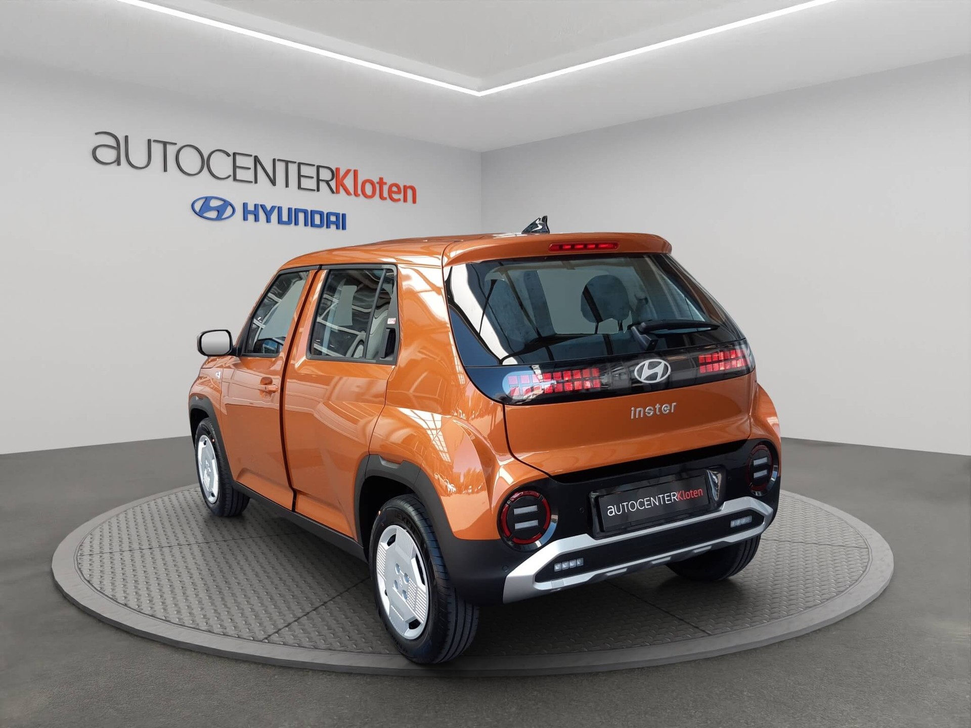 HYUNDAI Inster 49 kWh Electric Origo-image-3