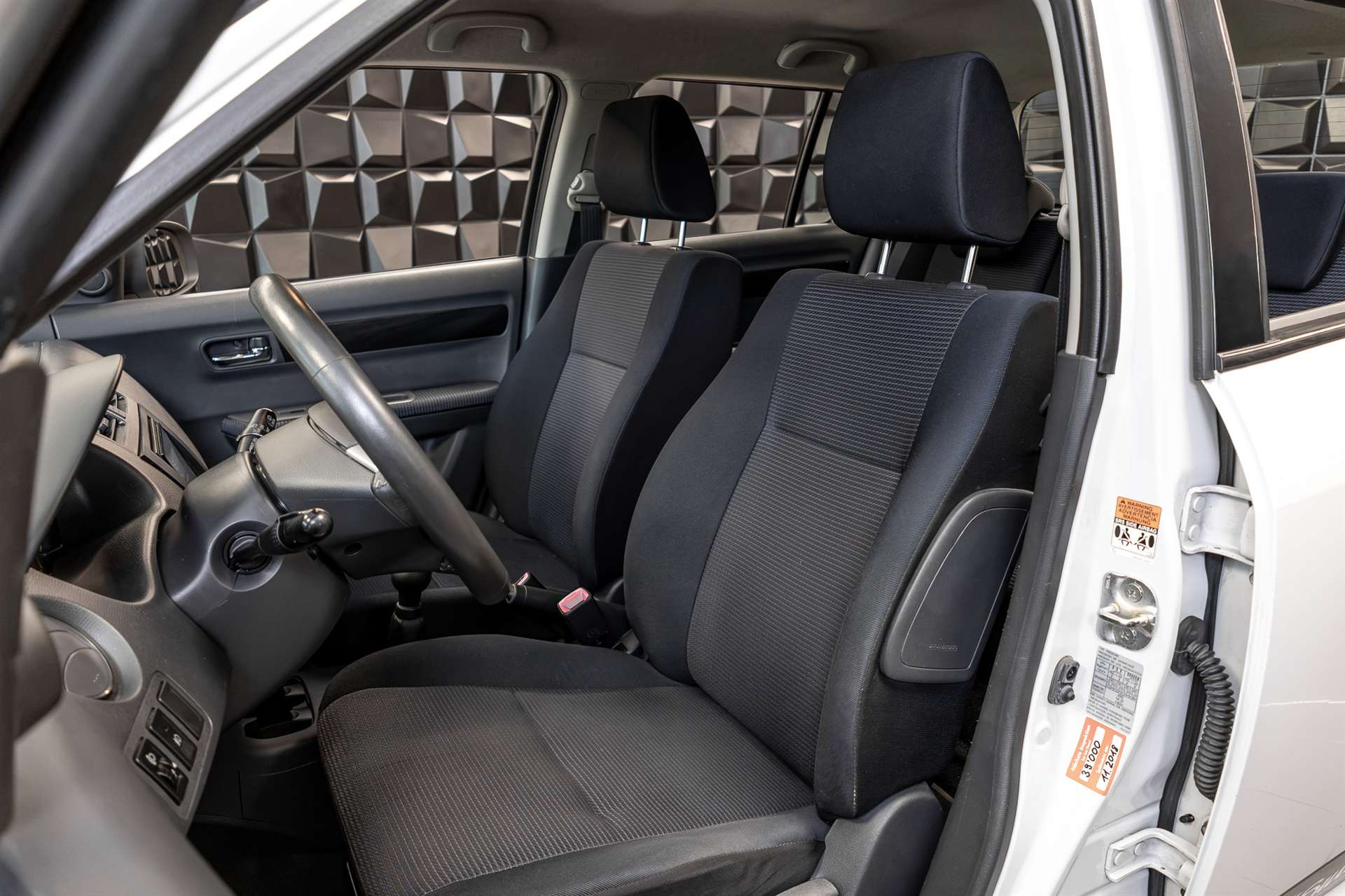 SUZUKI Swift 1.3i 16V GL Top Piz Sulai LE 4x4-image-12