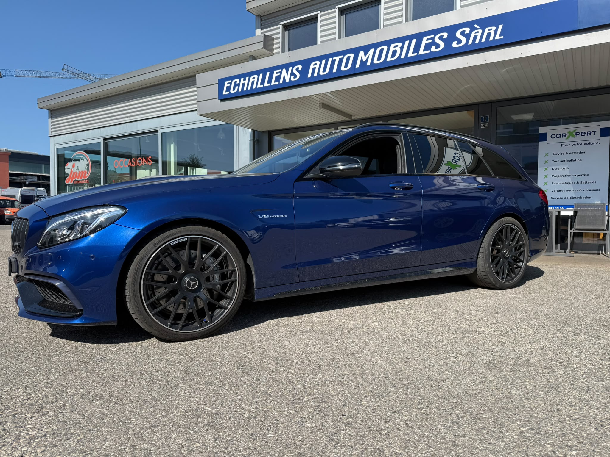 Car photo