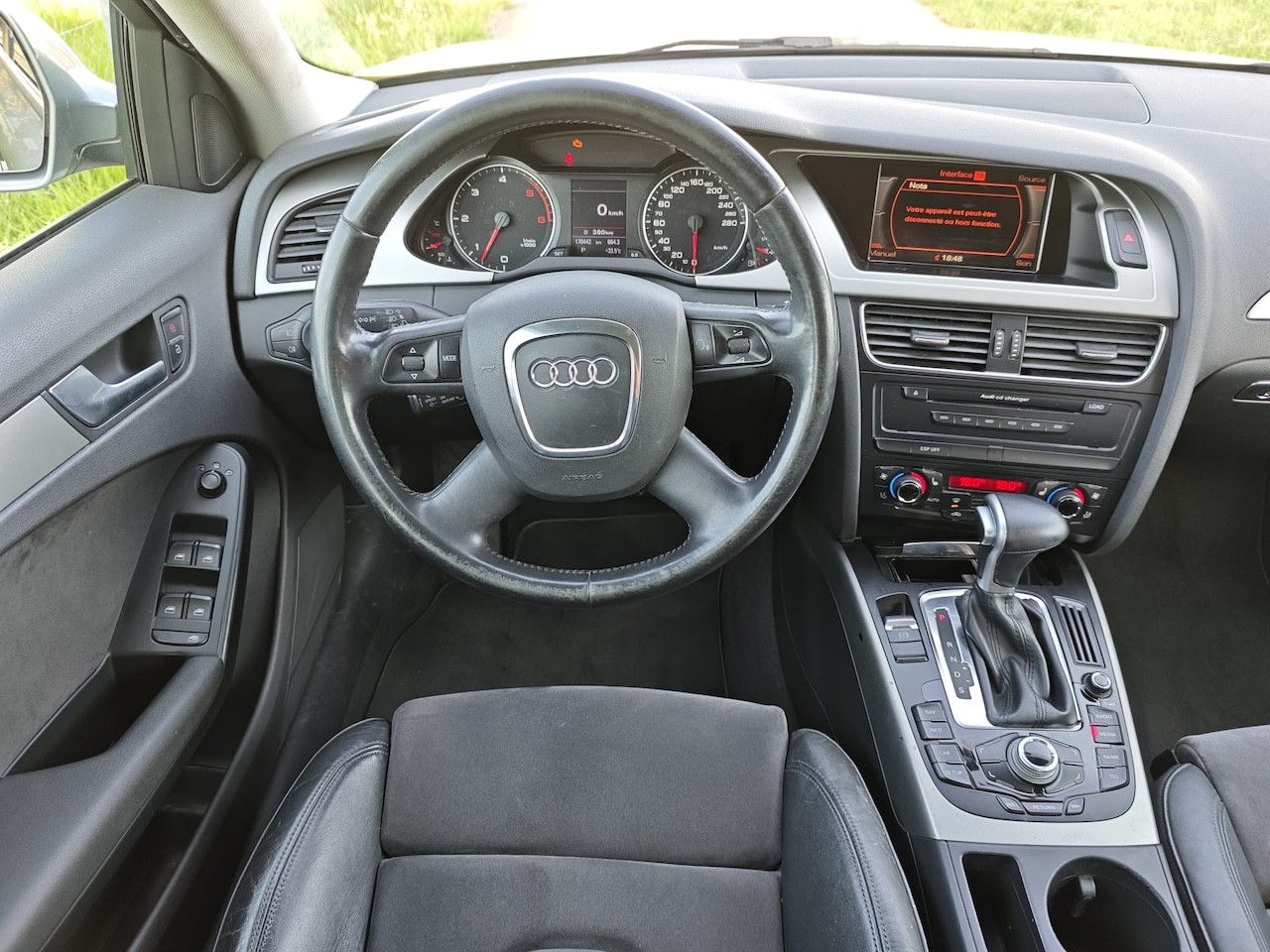 AUDI A4 Avant 3.0 TDI quattro tiptronic-image-15