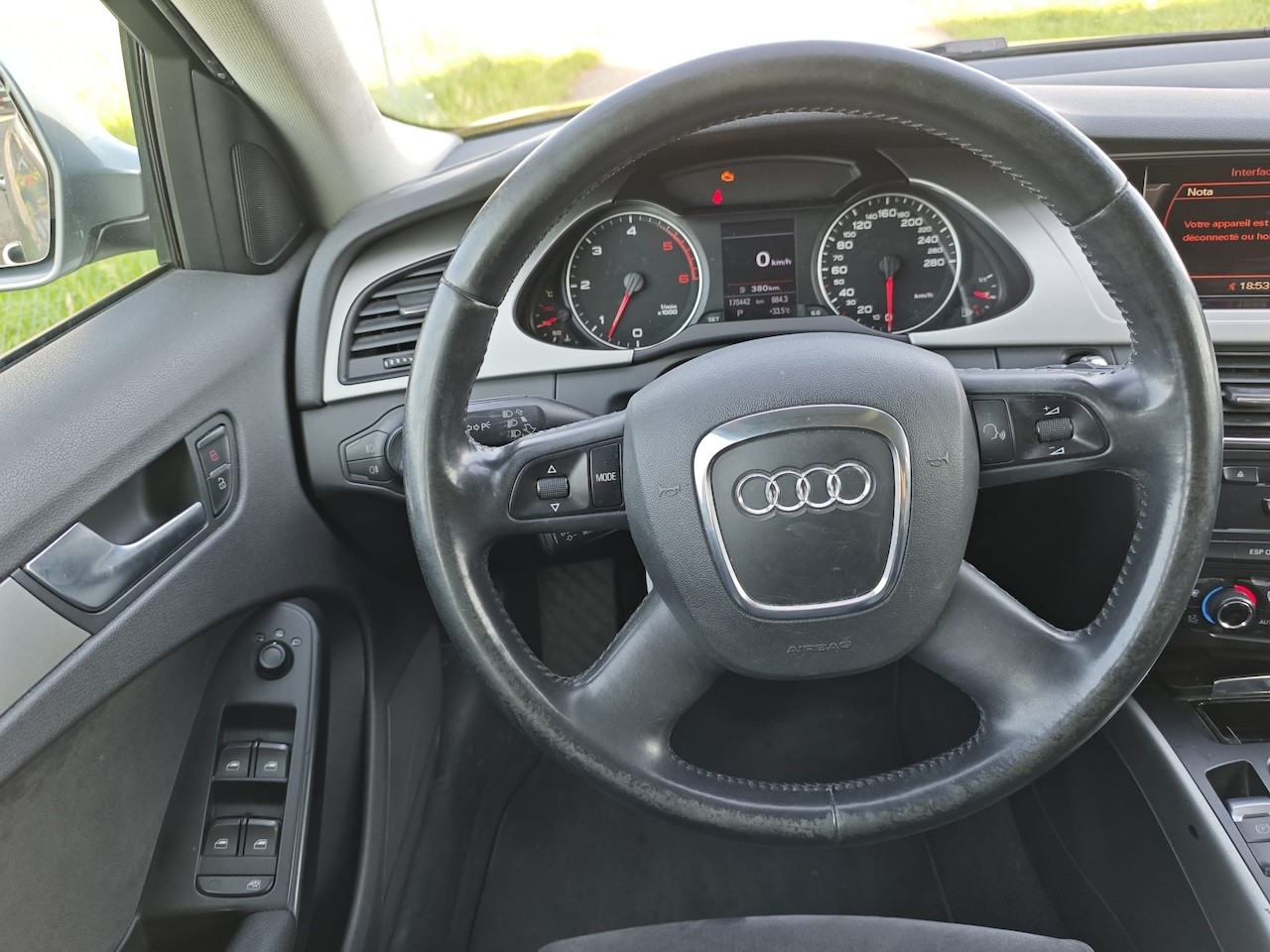 AUDI A4 Avant 3.0 TDI quattro tiptronic-image-16