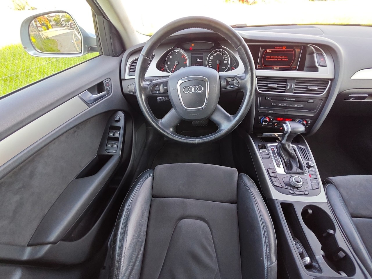 AUDI A4 Avant 3.0 TDI quattro tiptronic-image-14